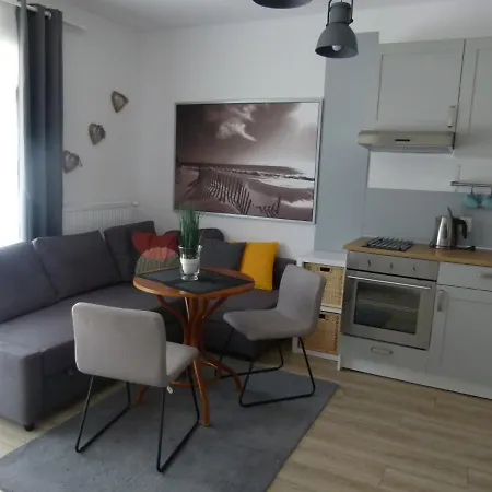 Appartamento Dom Przy Plazy Ustronie Morskie